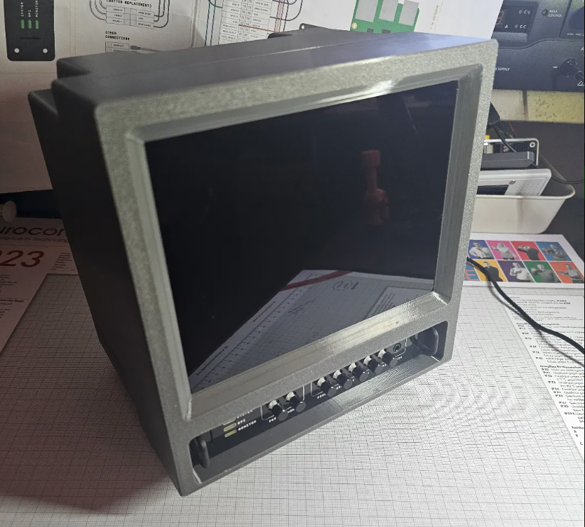 Makersworld CRT